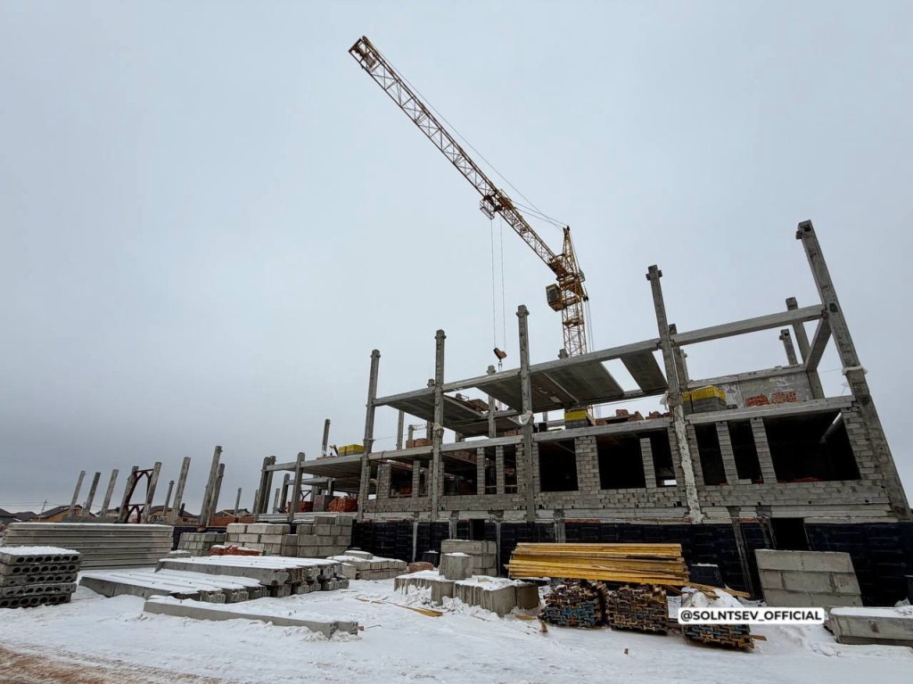 В Оренбургском районе в рамках национального проекта строят две современные школы