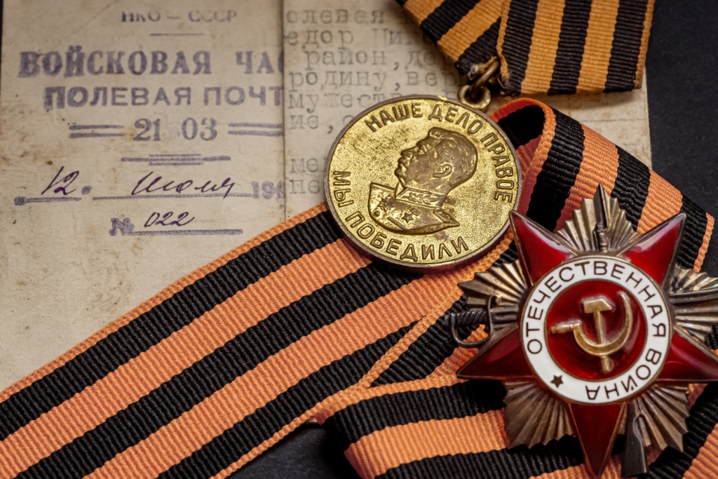 В Иркутске прошёл самый масштабный "Бессмертный полк" за историю города