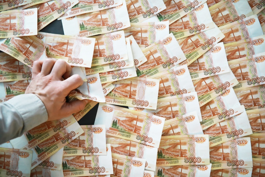 Антимонопольная служба выявила картель на миллиард рублей в рамках нацпроекта "Безопасные качественные дороги"
