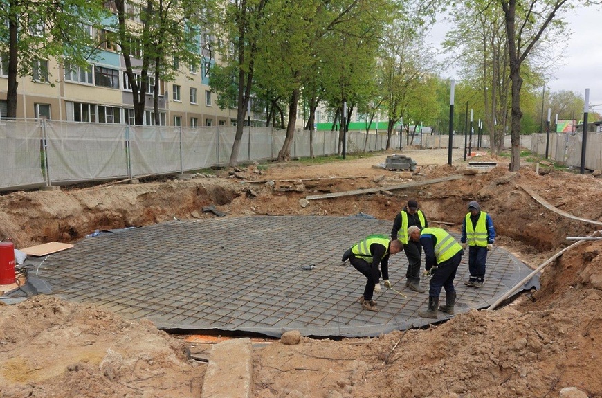 В городском округе Пушкинский в микрорайоне Дзержинец создают фонтанный комплекс с музыкой и светом