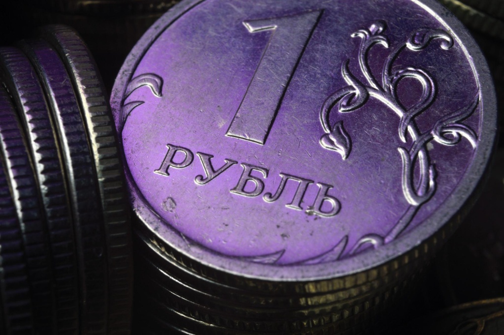 Сбережения российских вкладчиков в банках достигли 60,3 трлн рублей